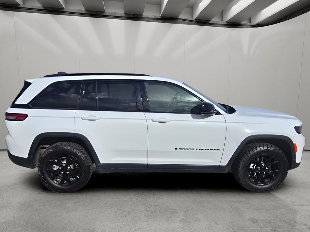 2024 Jeep Grand Cherokee Altitude