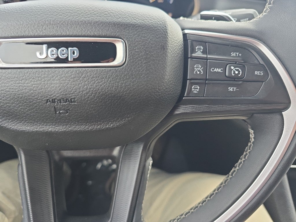 2023 Jeep Grand Cherokee L Altitude
