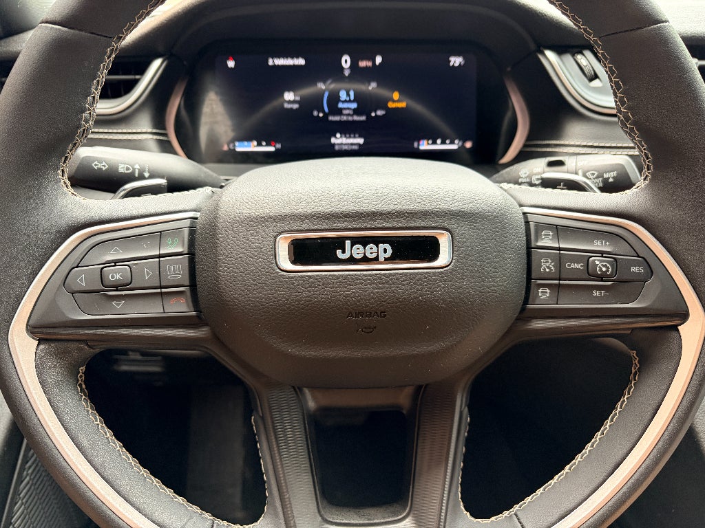 2023 Jeep Grand Cherokee L Altitude