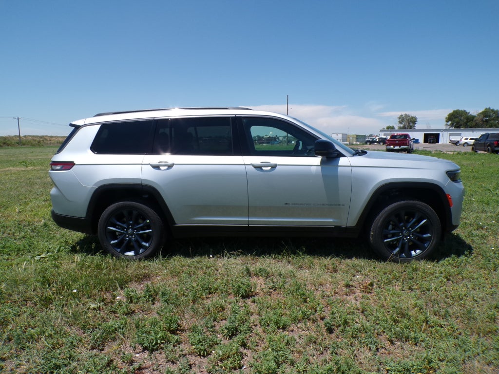 2026 Jeep Grand Cherokee L 85th Anniversary Edition
