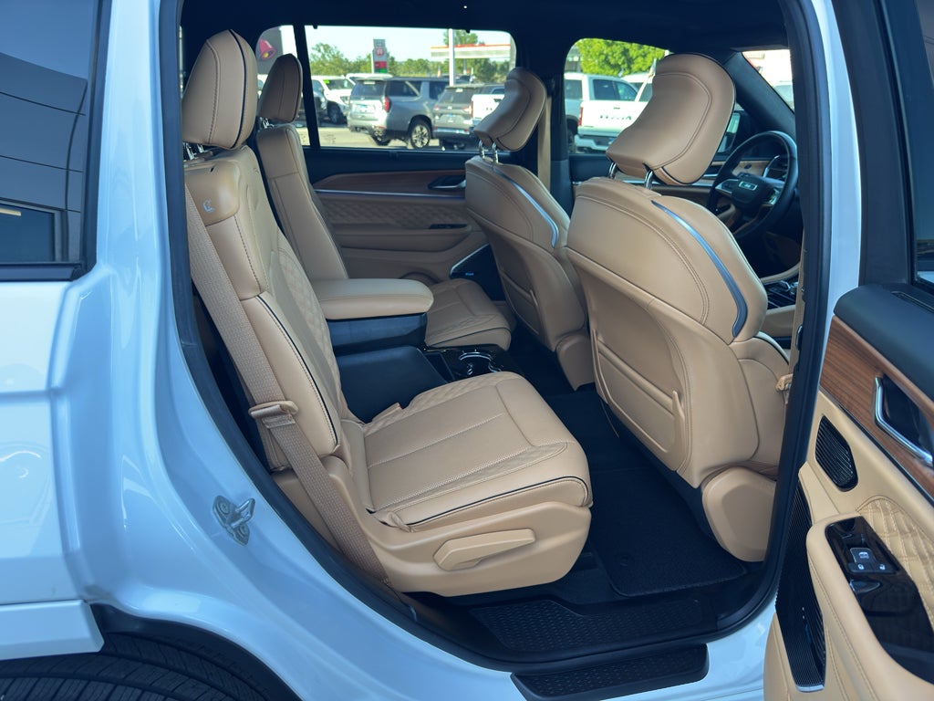 2025 Jeep Grand Cherokee L Summit Reserve