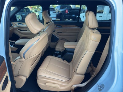 2025 Jeep Grand Cherokee L Summit Reserve