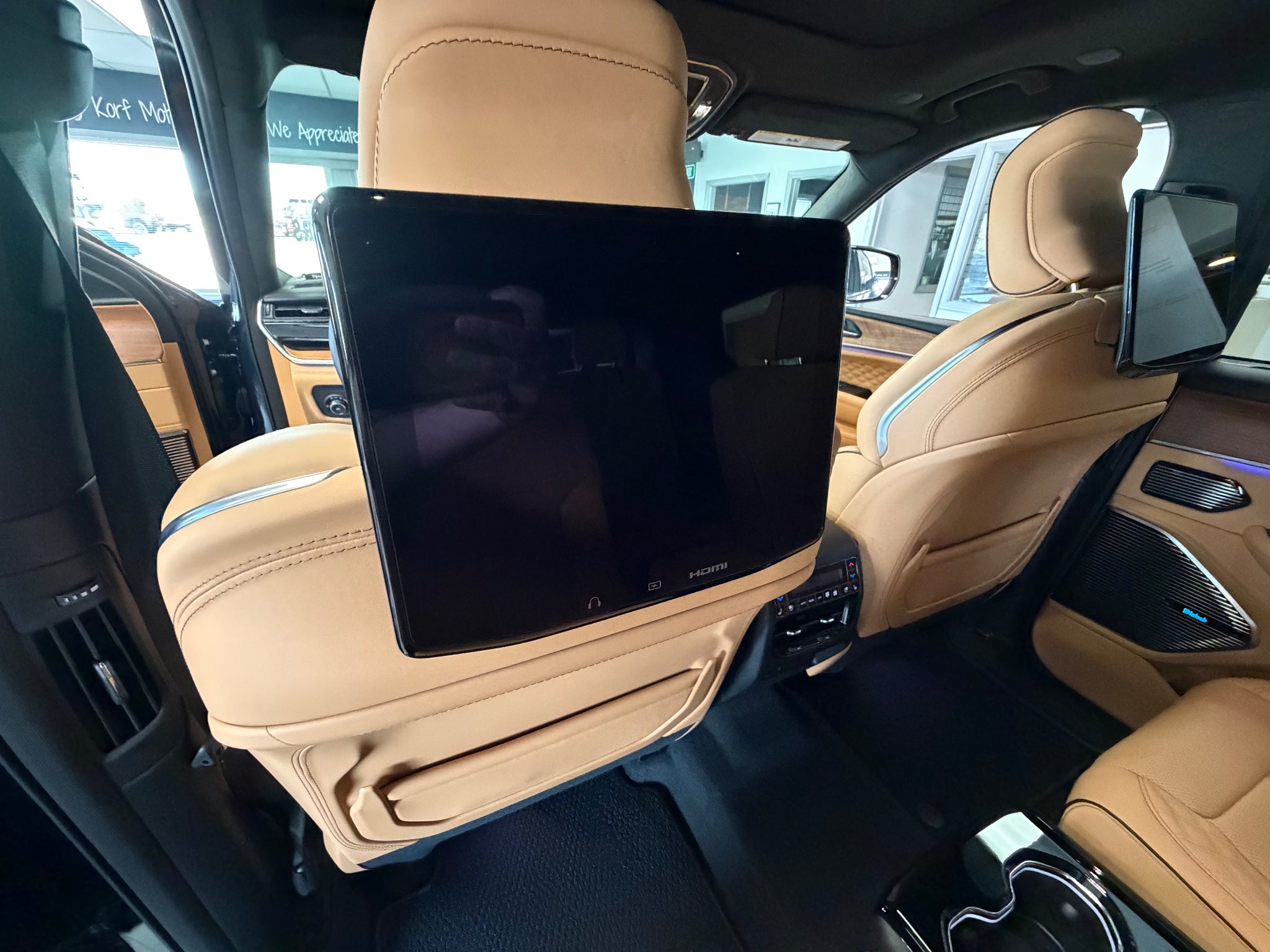 2027 Jeep Grand Cherokee L Summit