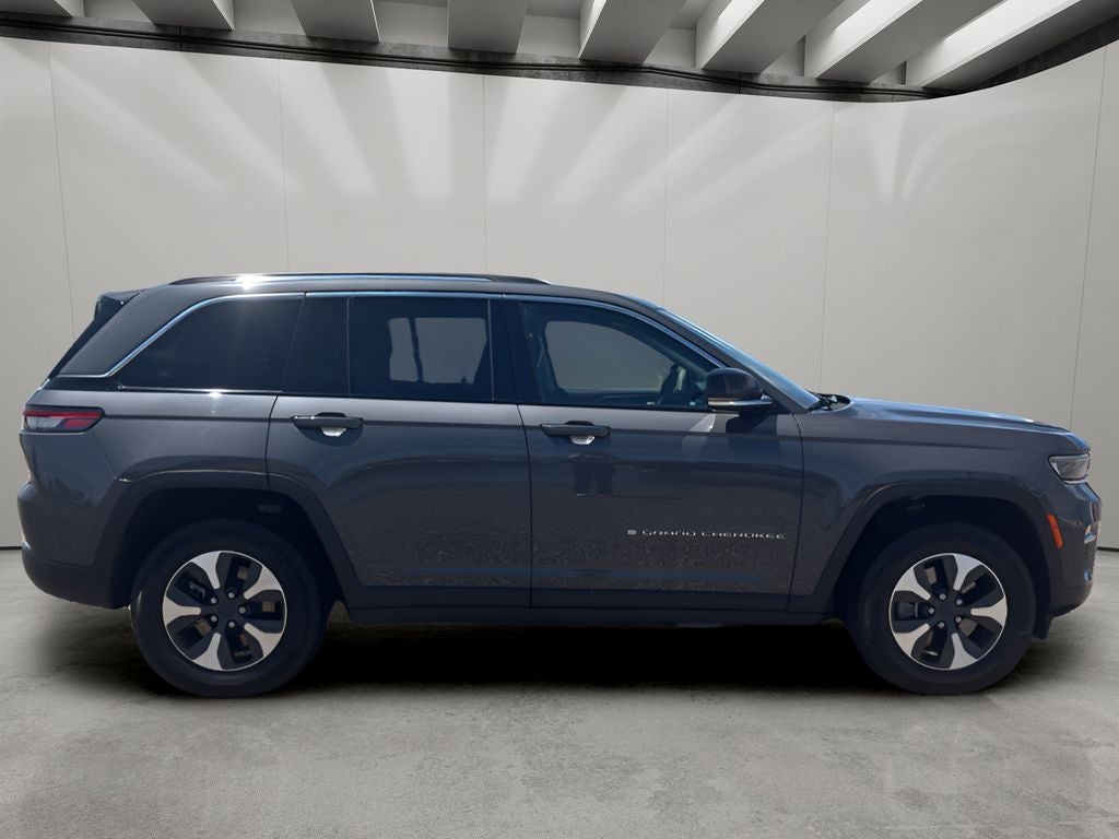 2022 Jeep Grand Cherokee 4xe 4xe