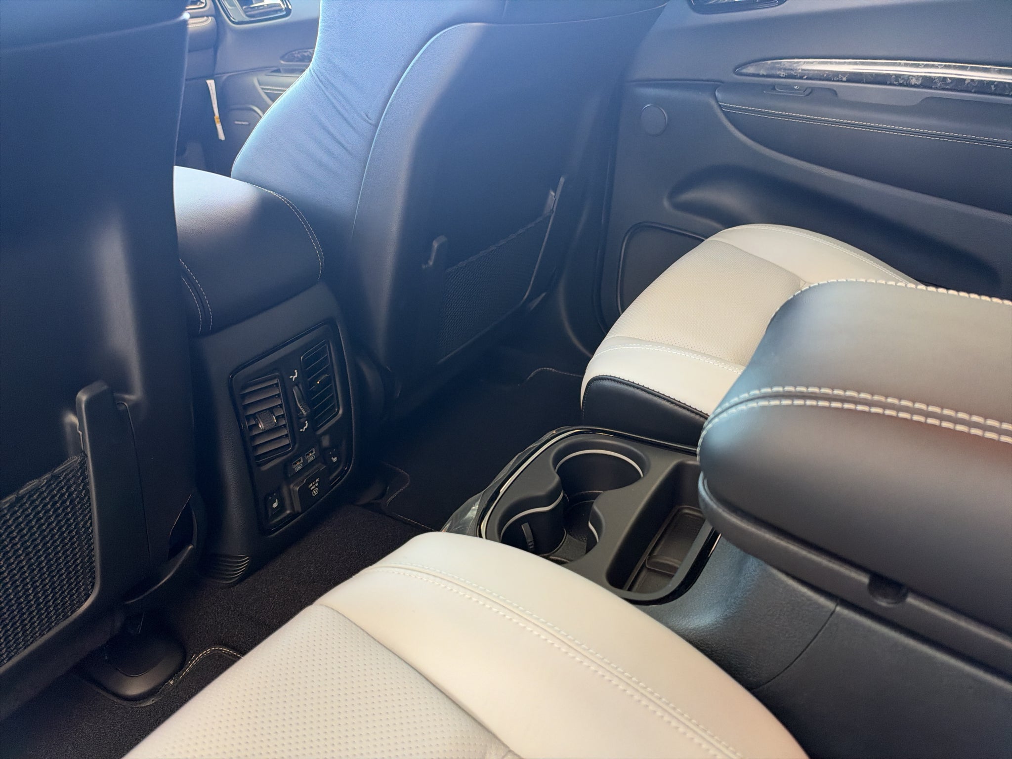 2027 Dodge Durango SRT Hellcat Jailbreak