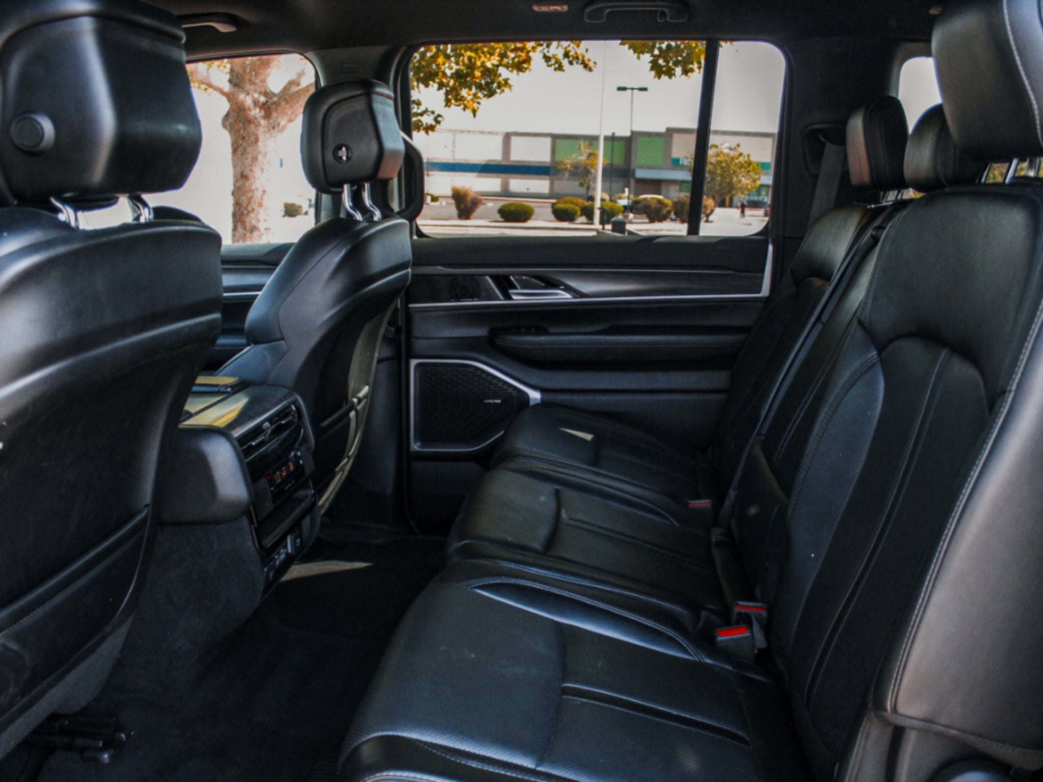 2023 Jeep Wagoneer L Series II
