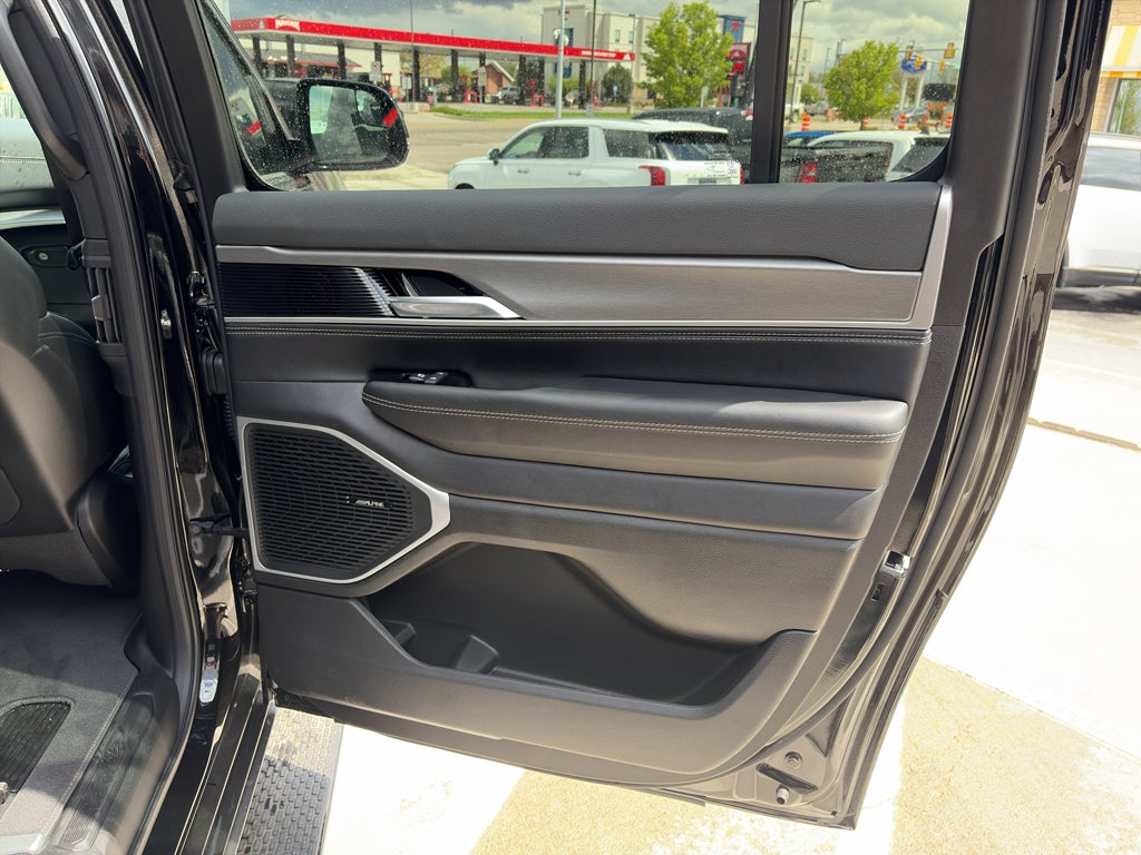 2026 Jeep Grand Wagoneer L Base
