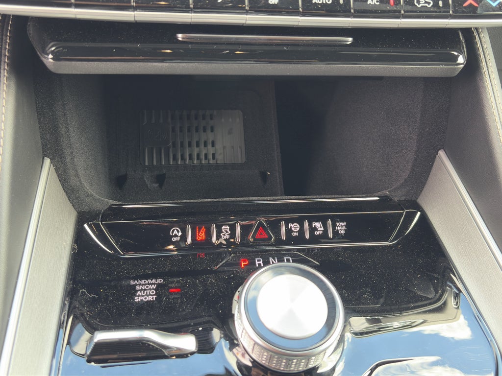 2026 Jeep Grand Wagoneer L Base