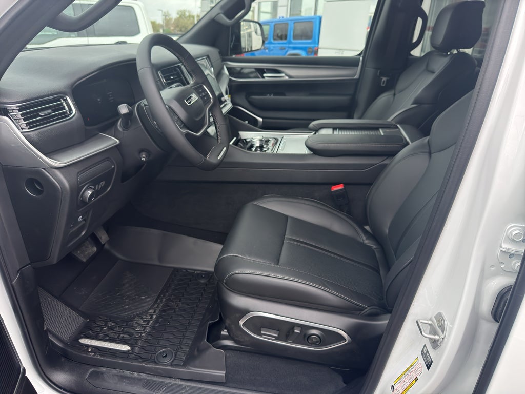 2026 Jeep Grand Wagoneer Upland