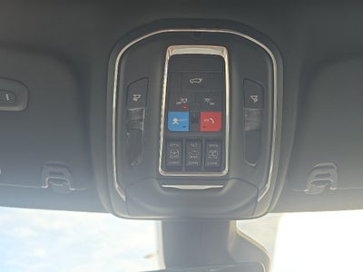 2026 Jeep Grand Wagoneer Base