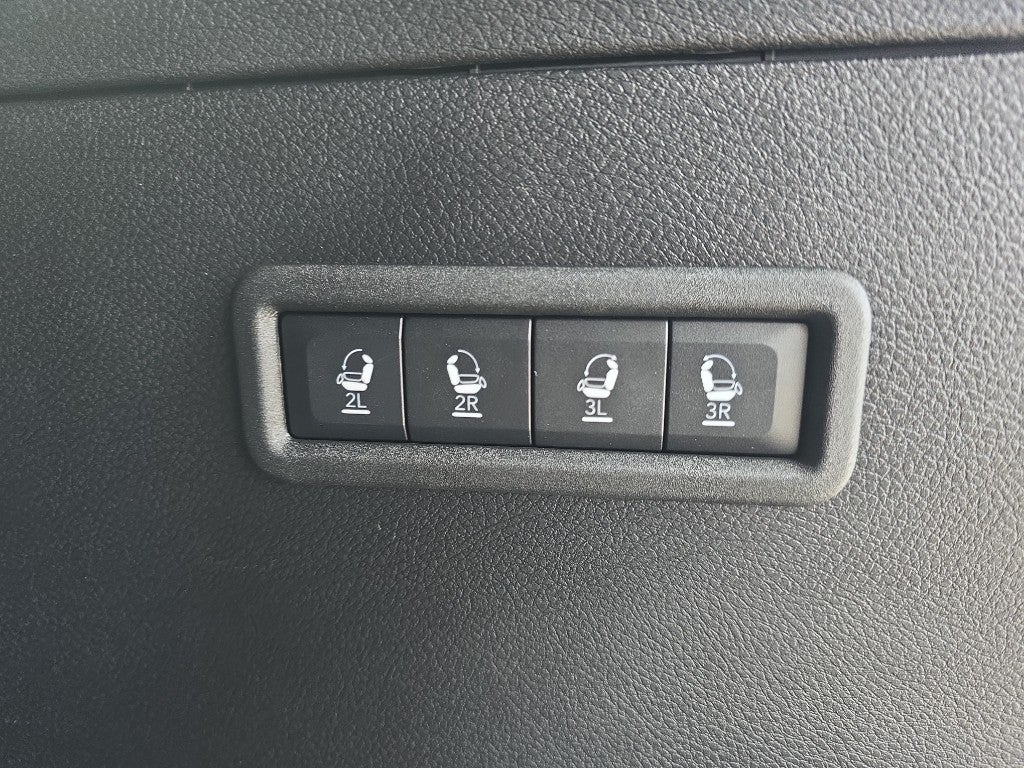 2026 Jeep Grand Wagoneer Base