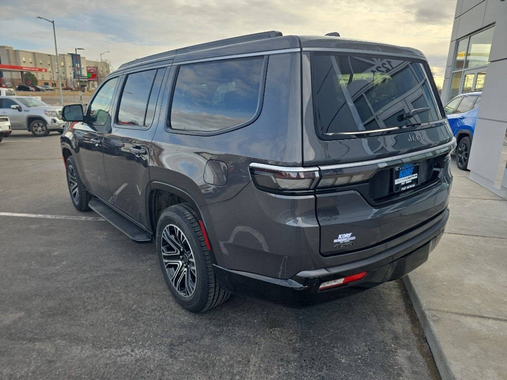 2026 Jeep Grand Wagoneer Base