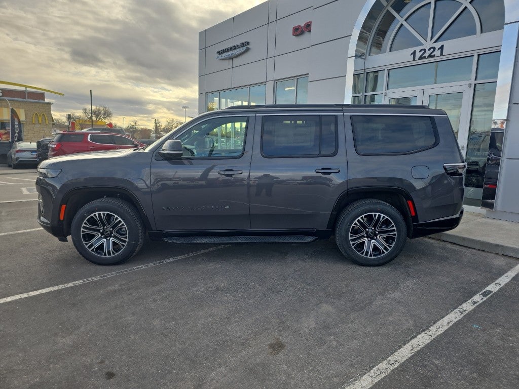 2026 Jeep Grand Wagoneer Base