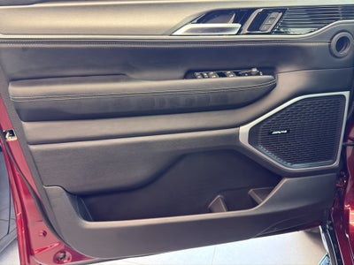2026 Jeep Grand Wagoneer Limited Altitude
