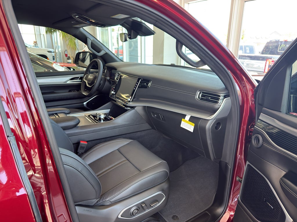 2026 Jeep Grand Wagoneer Limited Altitude