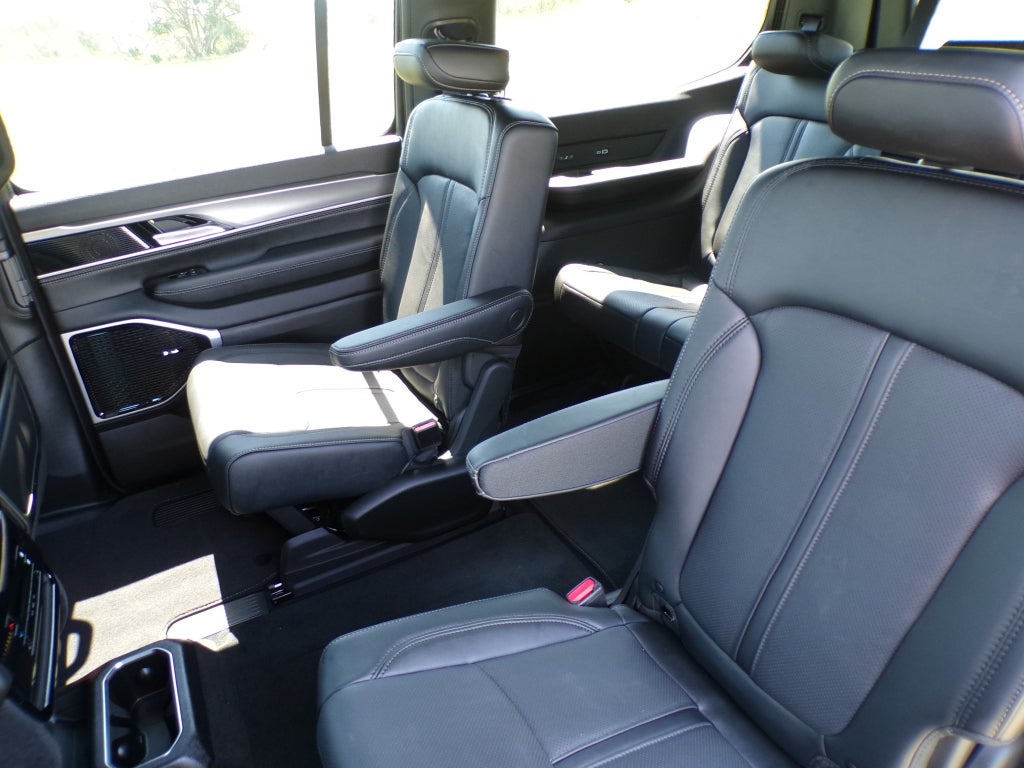 2026 Jeep Grand Wagoneer Limited Altitude