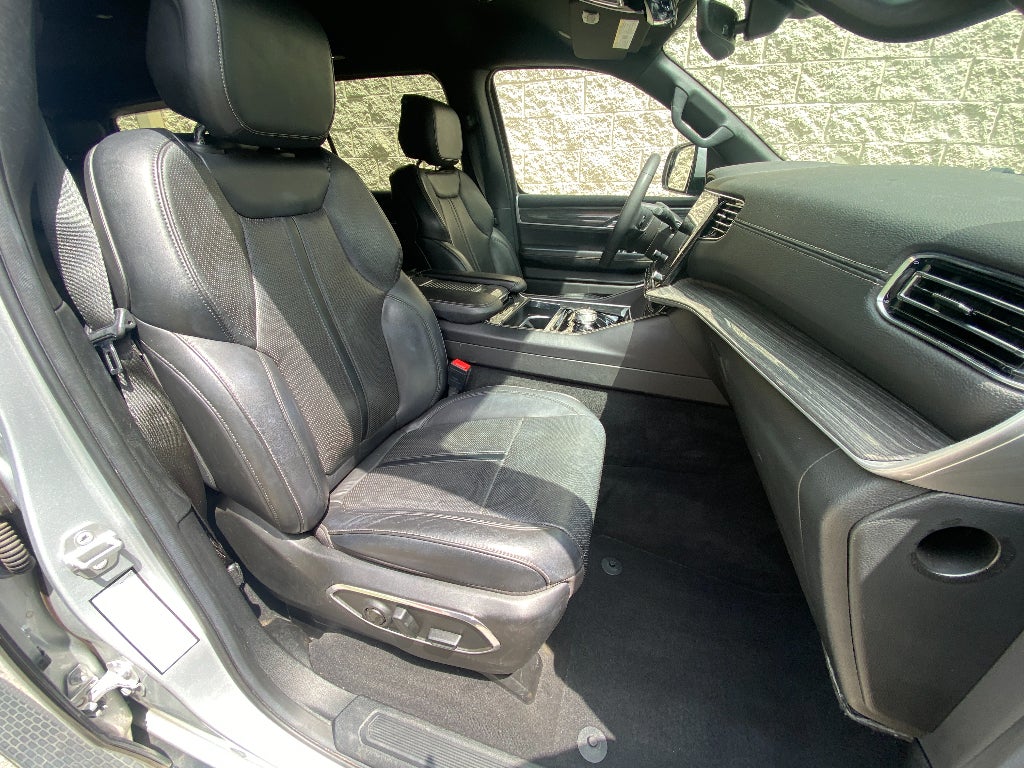 2022 Jeep Wagoneer Series II