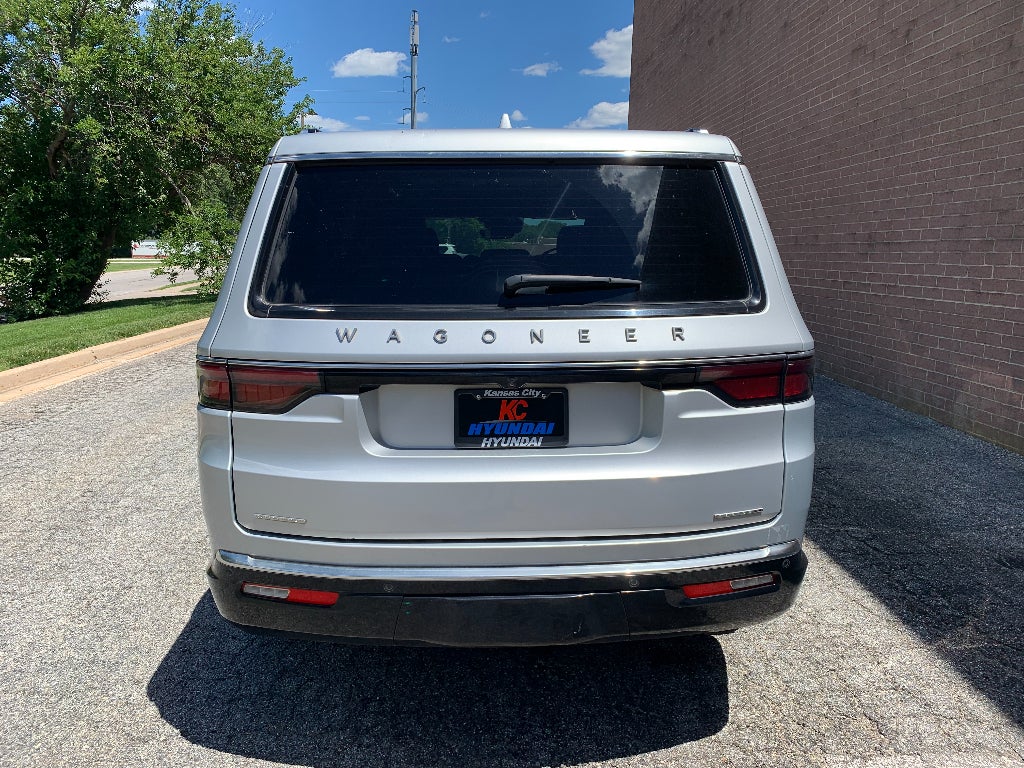 2022 Jeep Wagoneer Series II