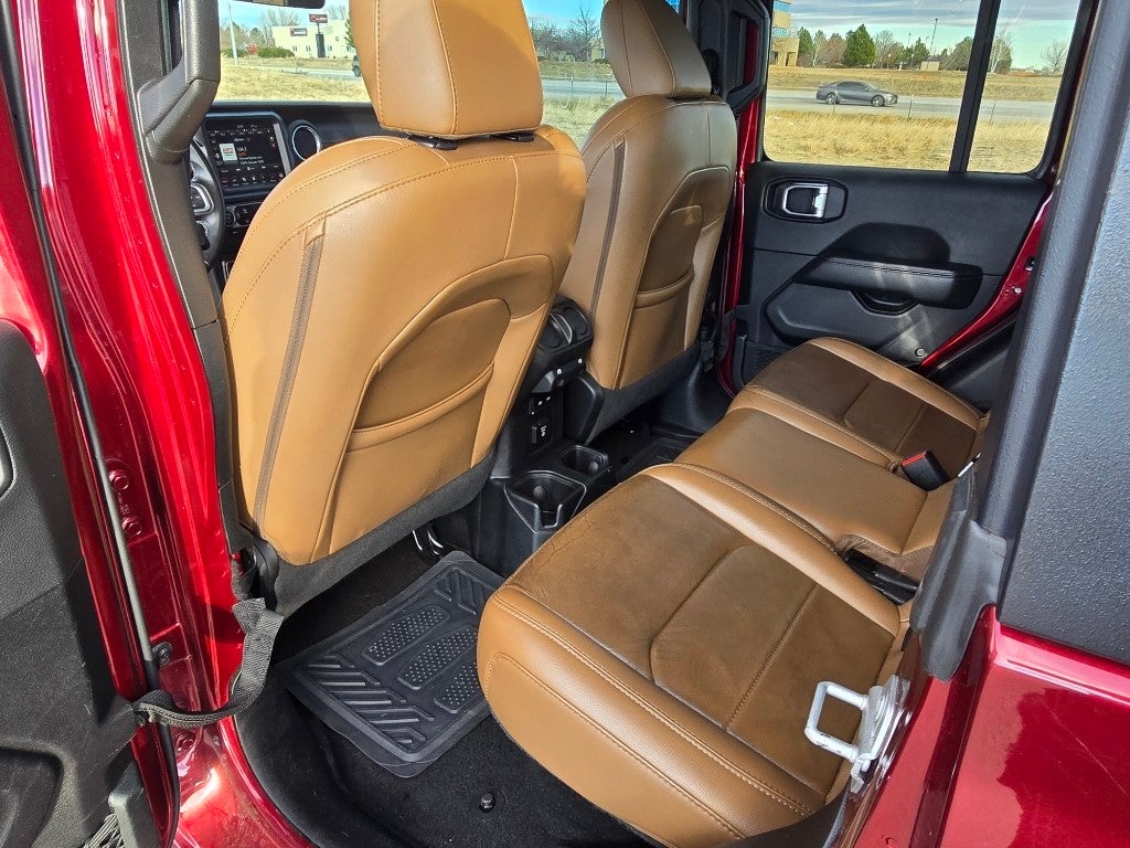 2021 Jeep Gladiator Overland