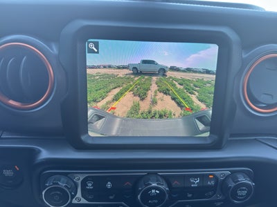 2022 Jeep Gladiator Mojave