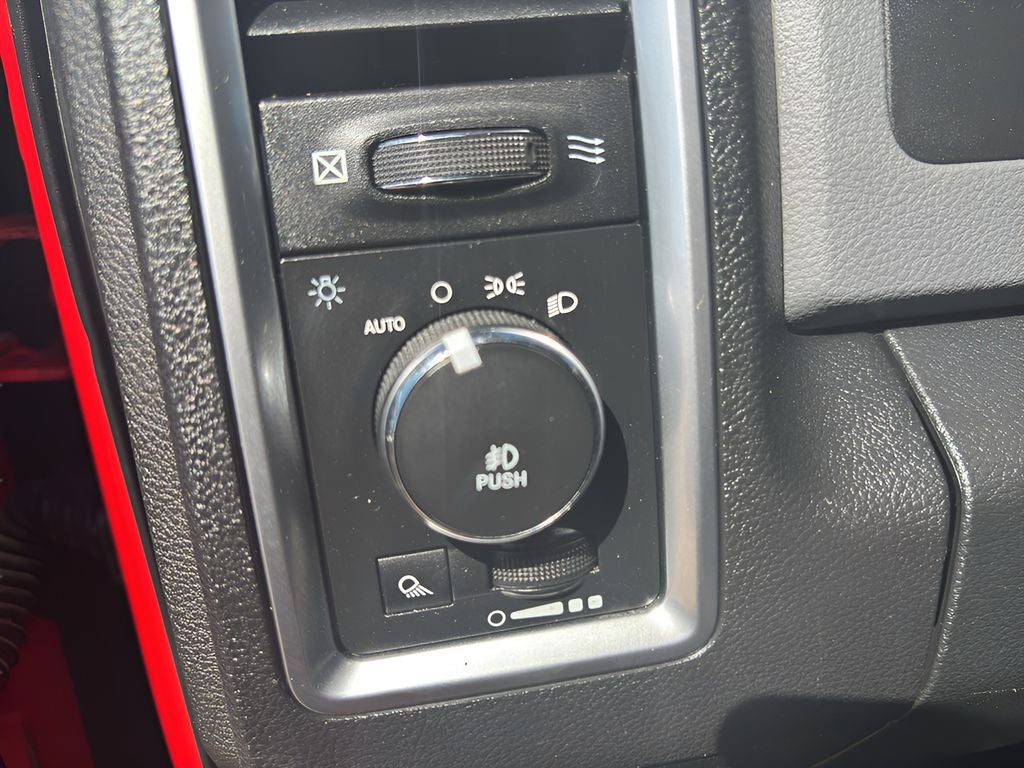 2016 RAM 1500 Big Horn