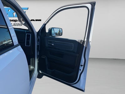 2022 RAM 1500 Classic SLT