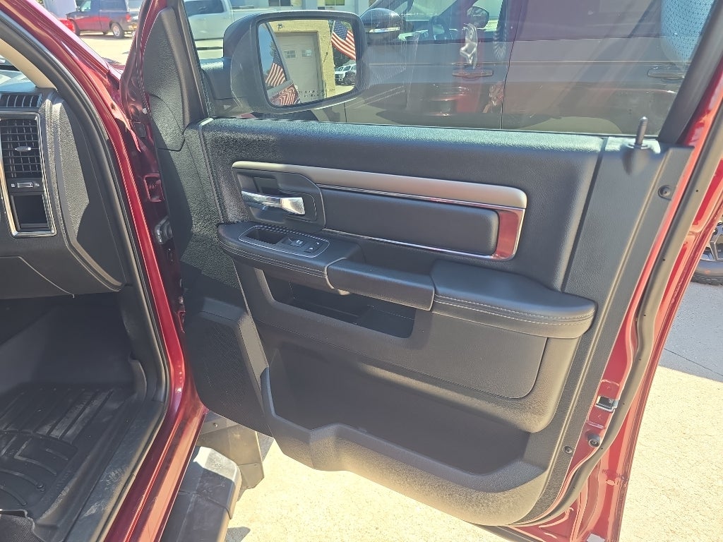 2018 RAM 1500 Base