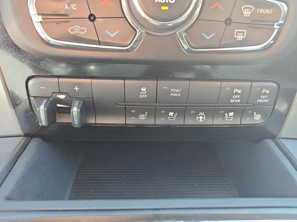 2018 RAM 1500 Base