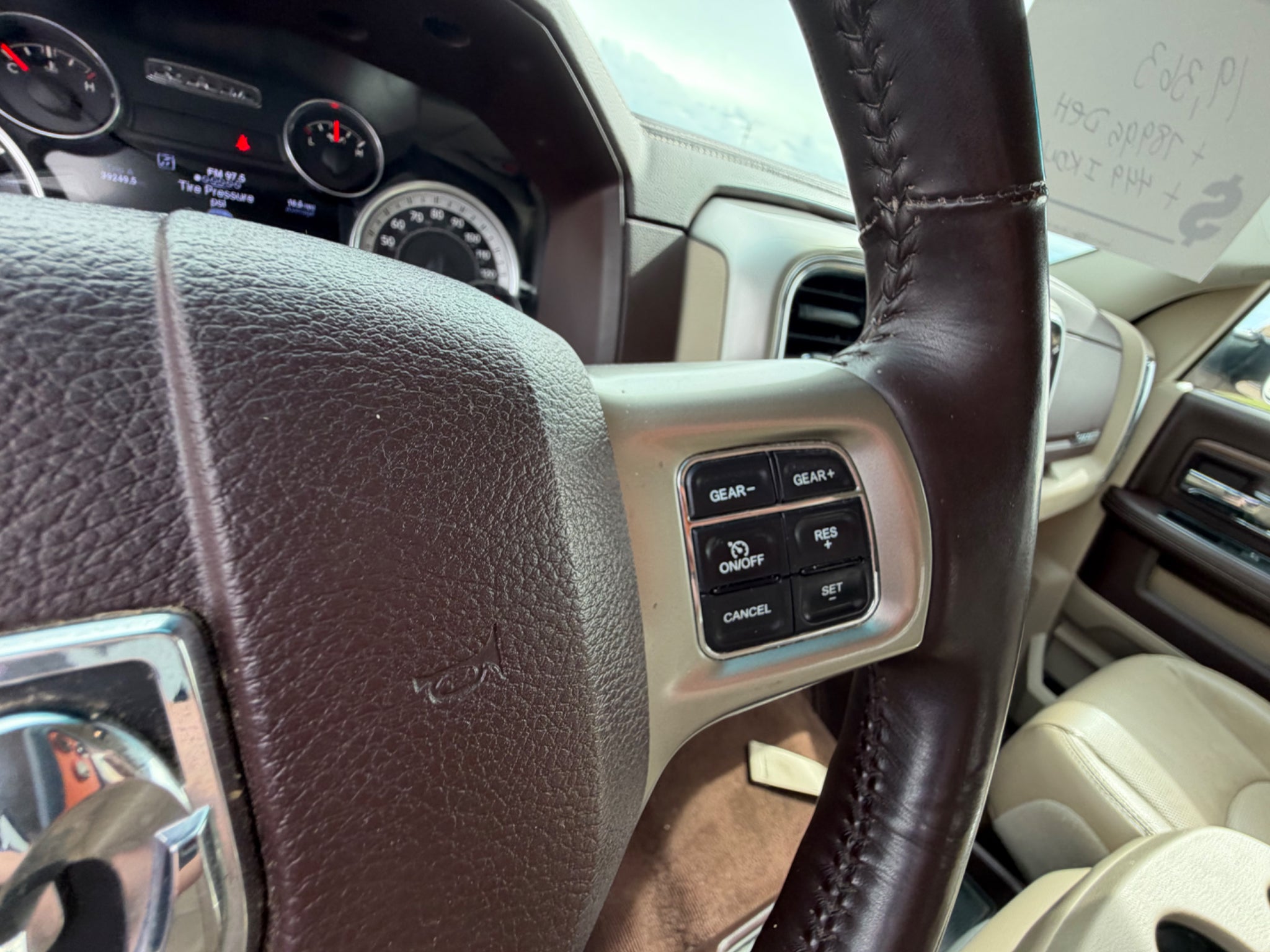 2016 RAM 1500 Laramie