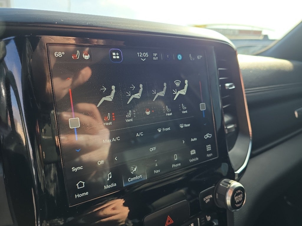 2024 RAM 1500 Laramie