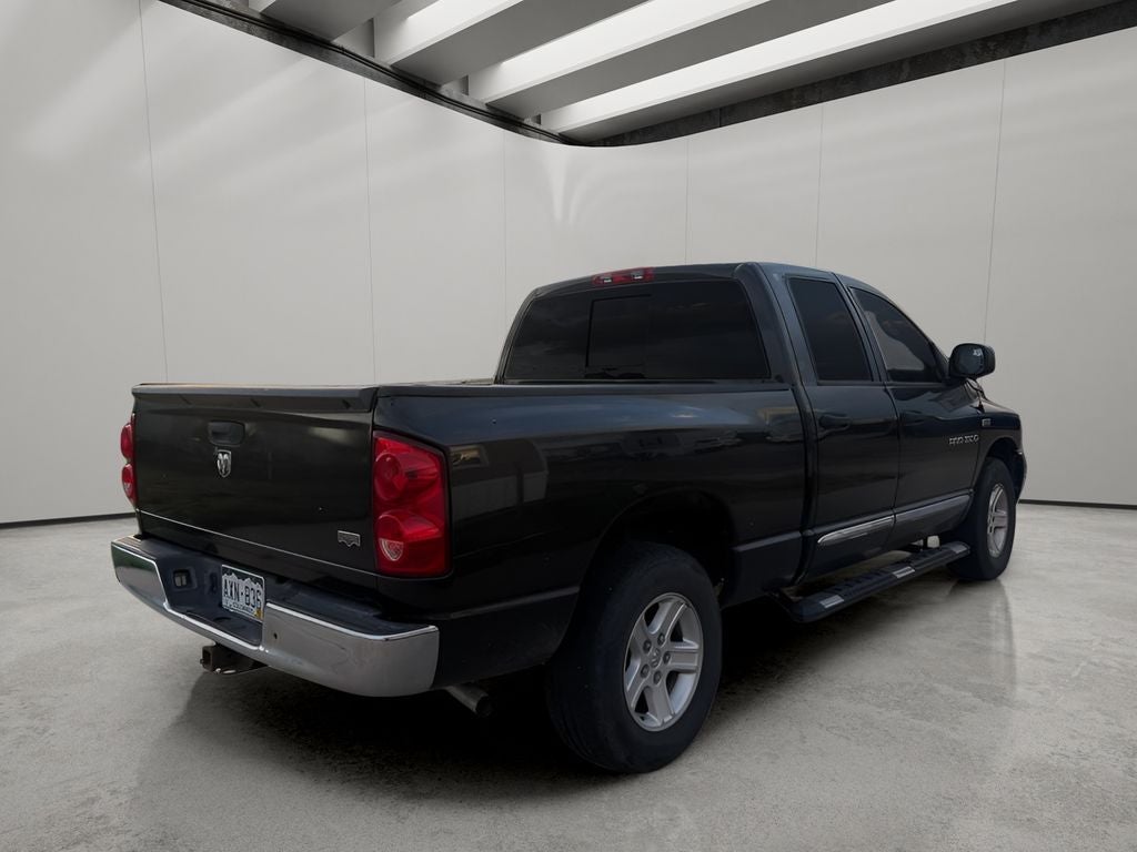 2007 Dodge Ram 1500 SLT PACKAGE