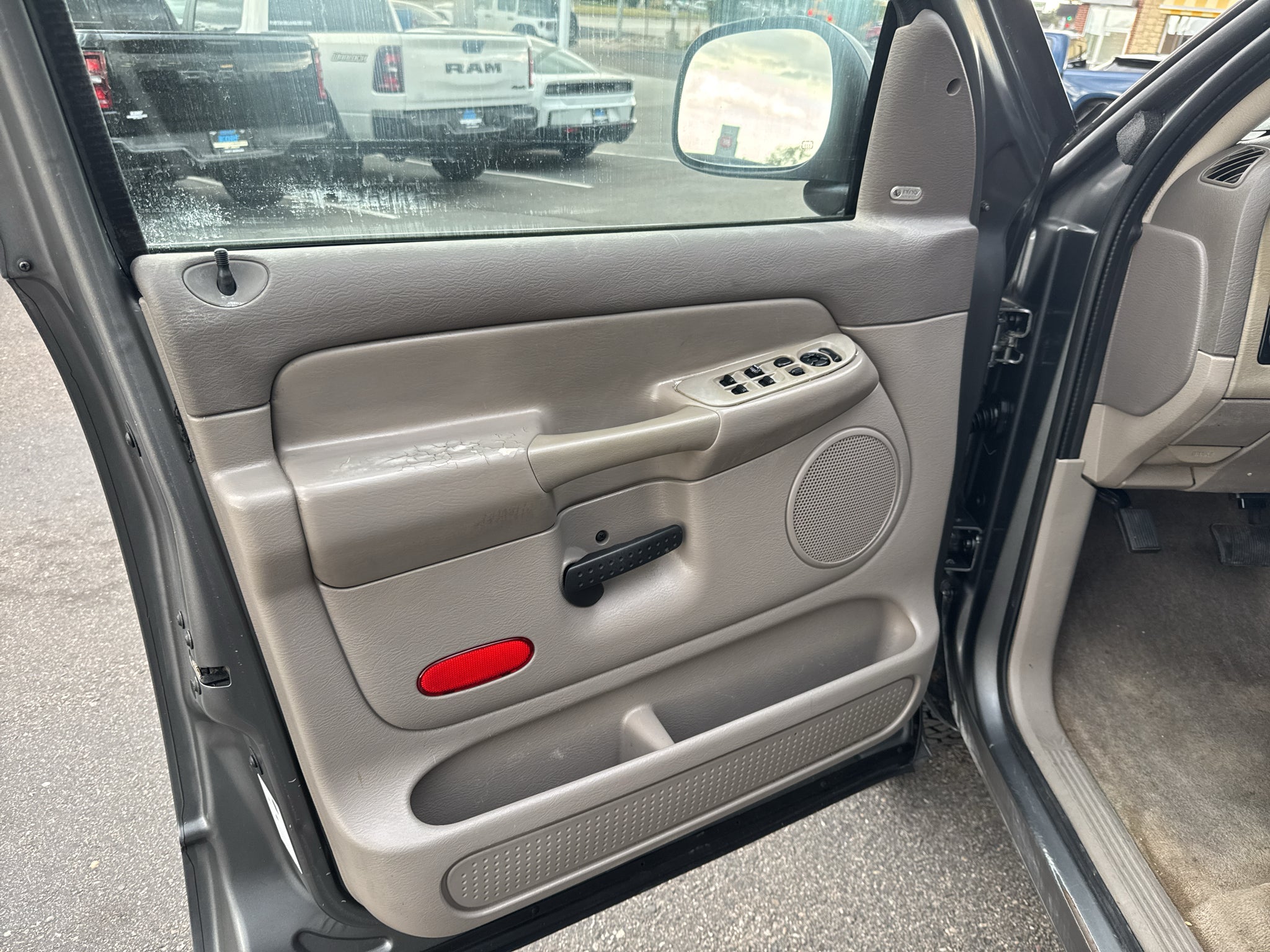 2005 Dodge Ram 1500 SLT