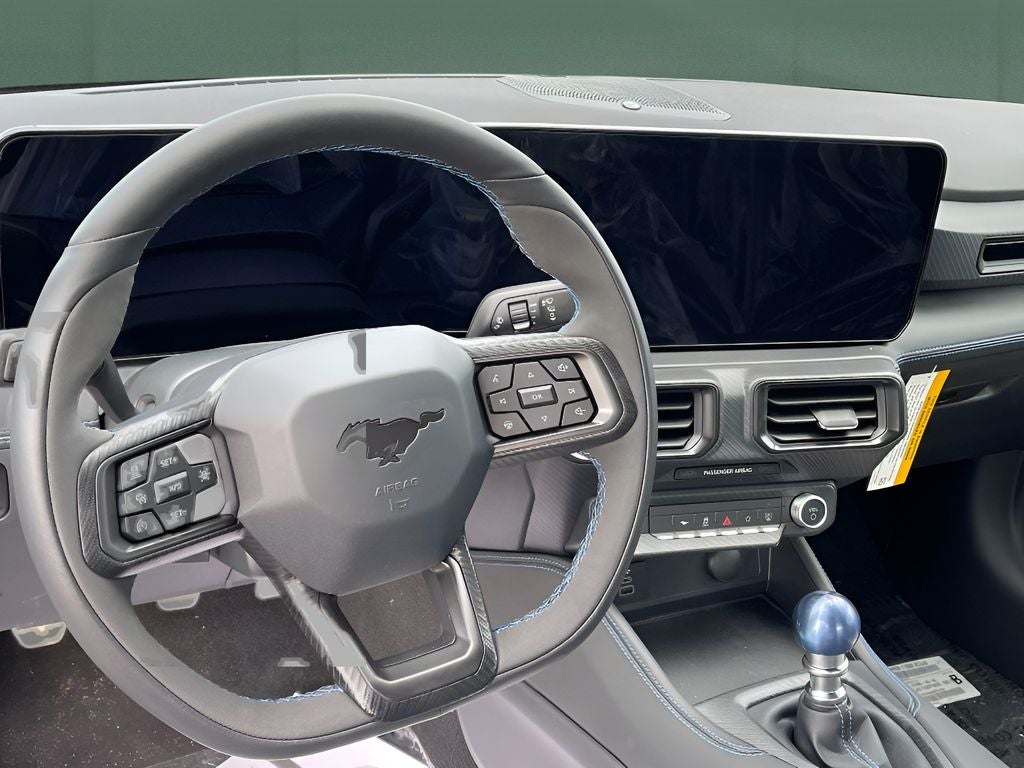 2025 Ford Mustang Dark Horse