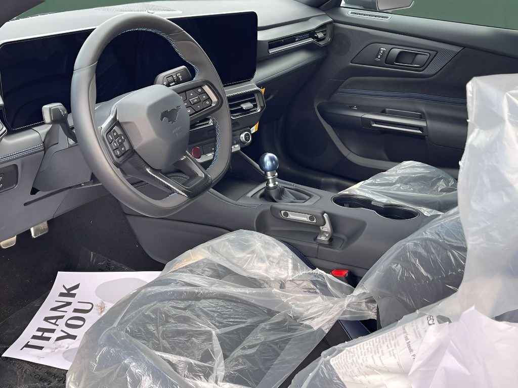 2025 Ford Mustang Dark Horse