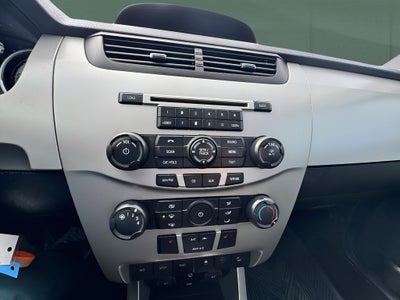 2010 Ford Focus SES
