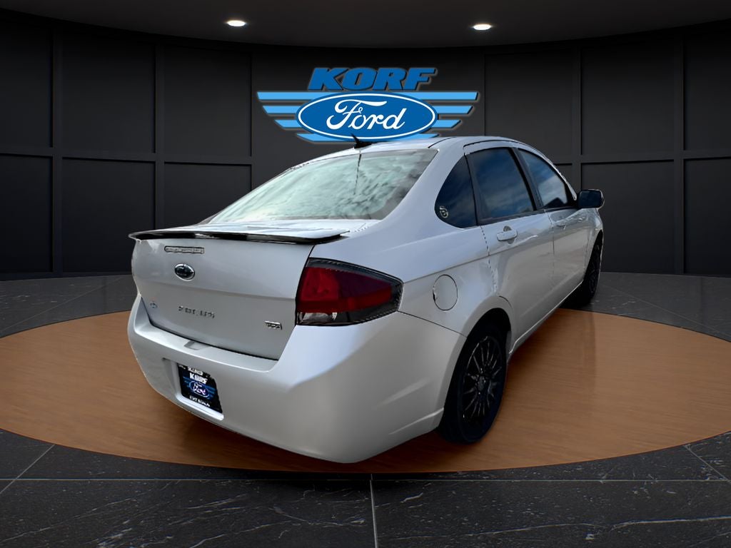 2010 Ford Focus SES