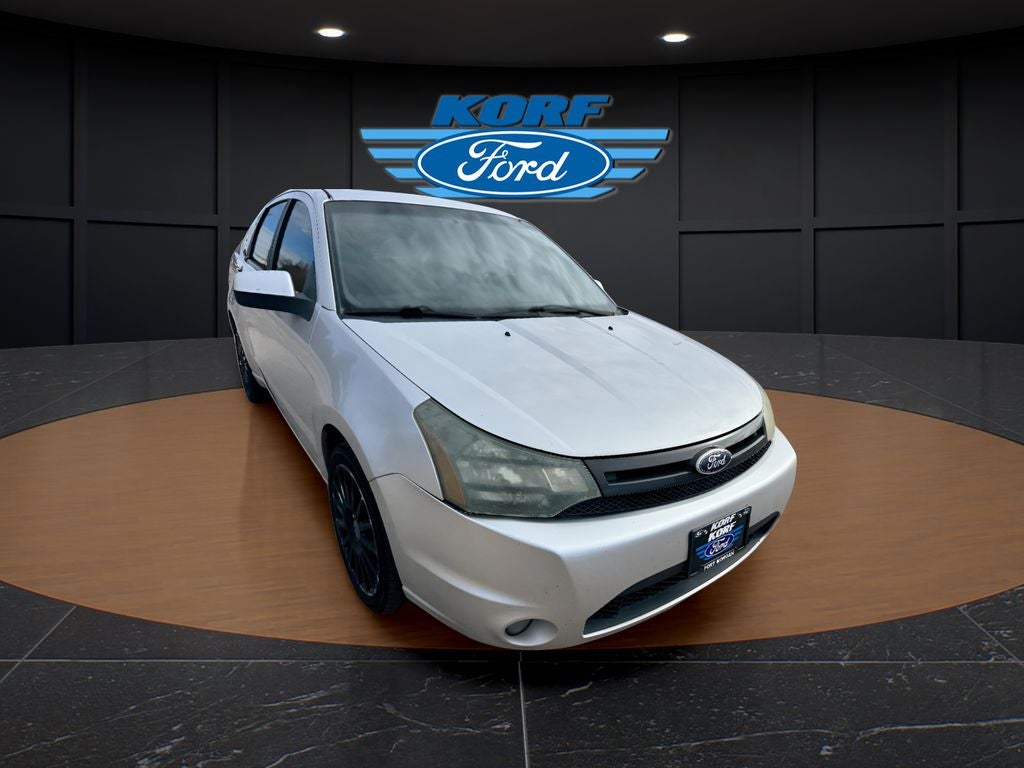 2010 Ford Focus SES