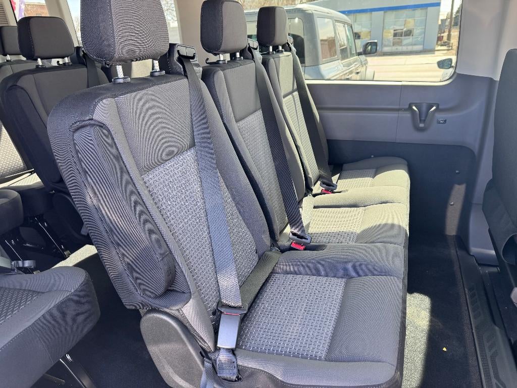 2025 Ford Transit Passenger Wagon XL