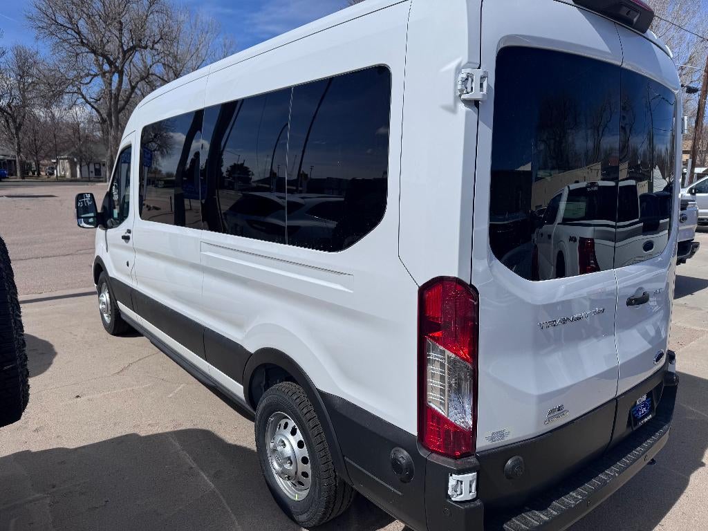 2025 Ford Transit Passenger Wagon XL