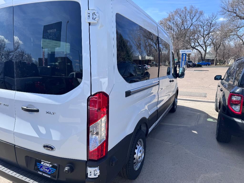 2025 Ford Transit Passenger Wagon XL