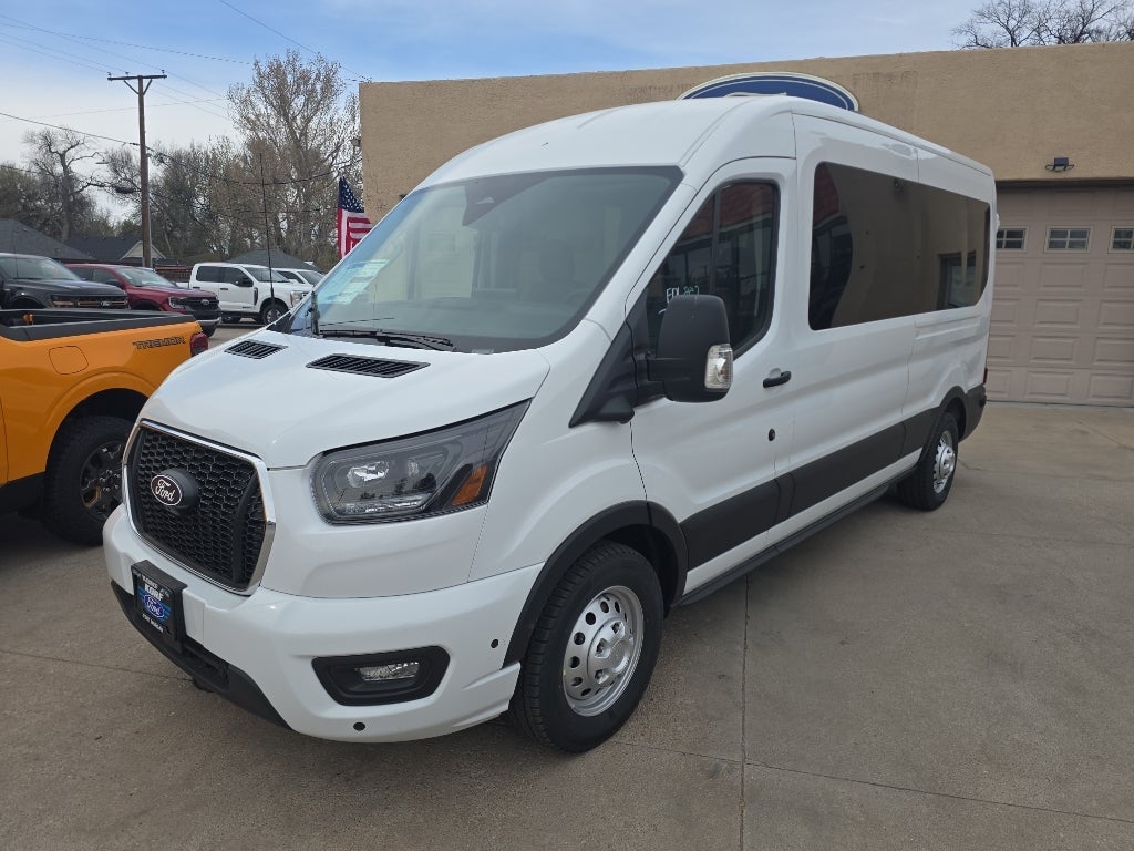 2026 Ford Transit Passenger Wagon XL