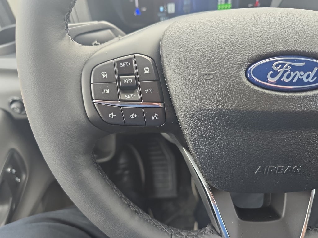 2026 Ford Transit Passenger Wagon XL