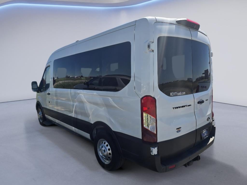 2026 Ford Transit Passenger Wagon XL