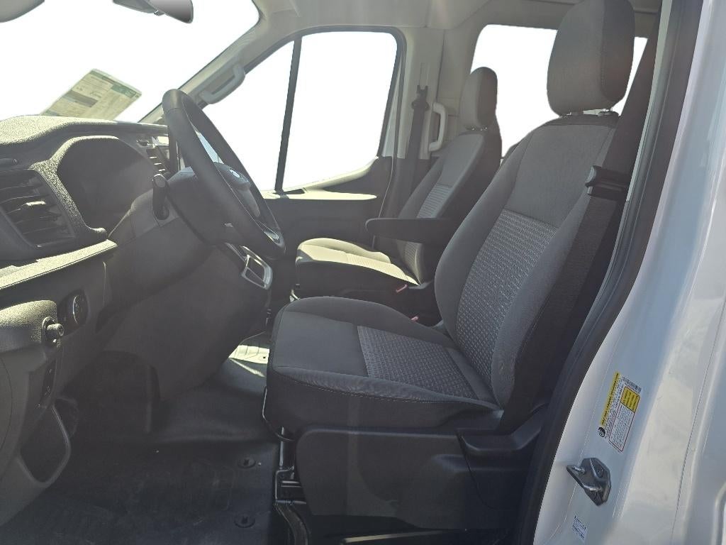 2026 Ford Transit Passenger Wagon XL