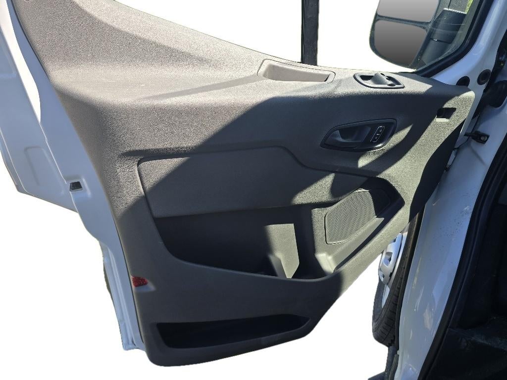2026 Ford Transit Passenger Wagon XL