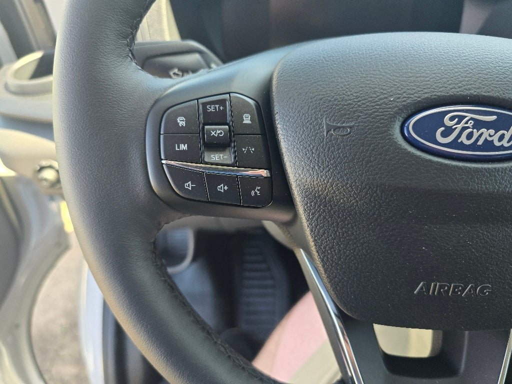 2026 Ford Transit Passenger Wagon XL