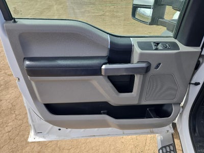 2018 Ford F-550 Base