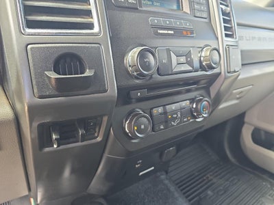 2018 Ford F-550 Base