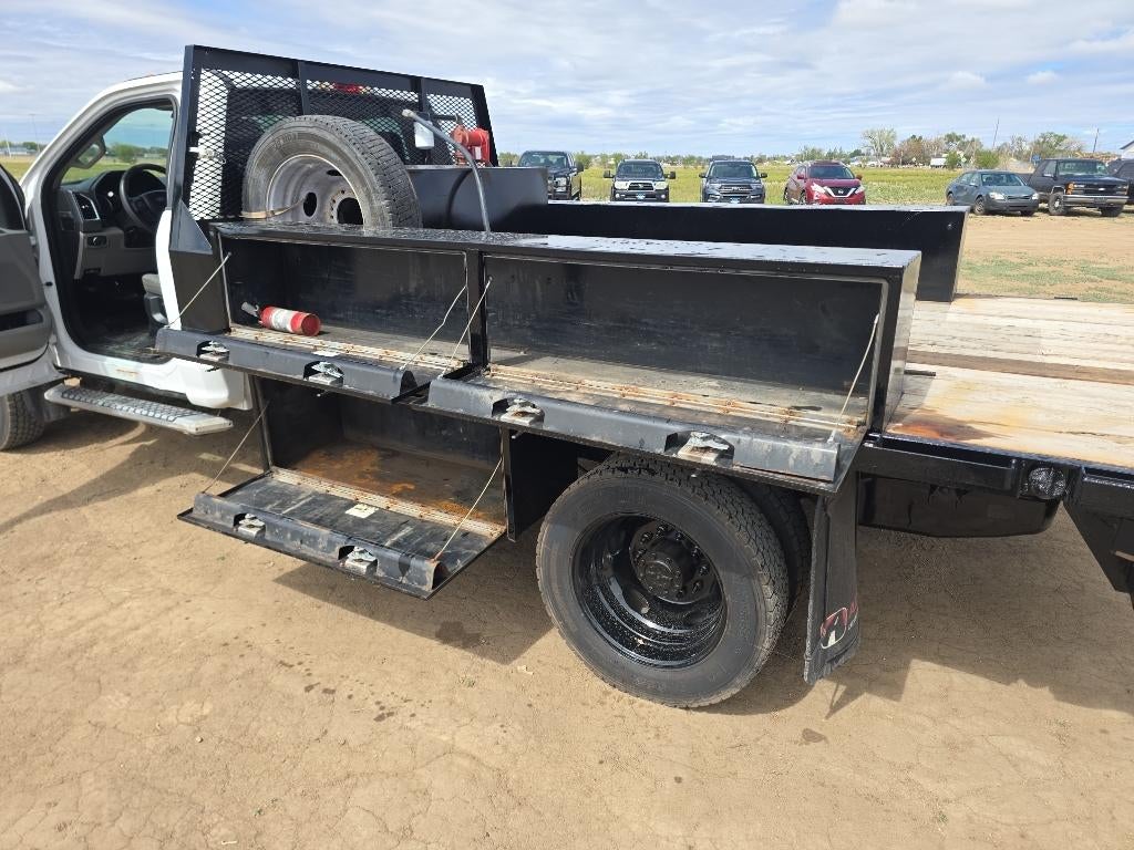 2018 Ford F-550 Base