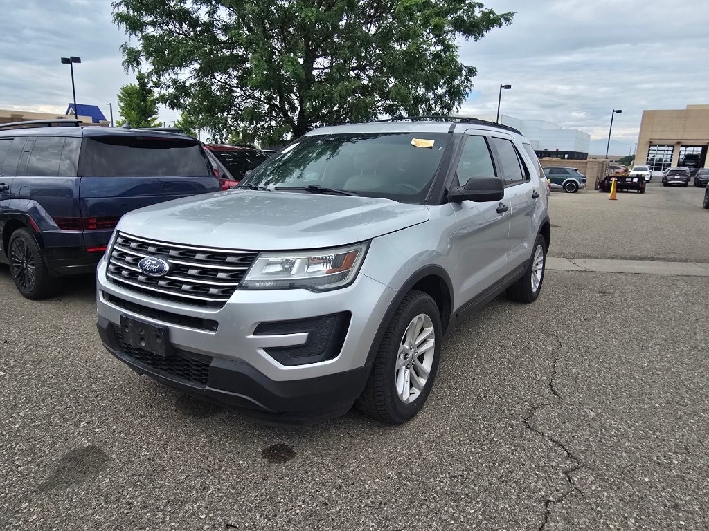 2016 Ford Explorer Base